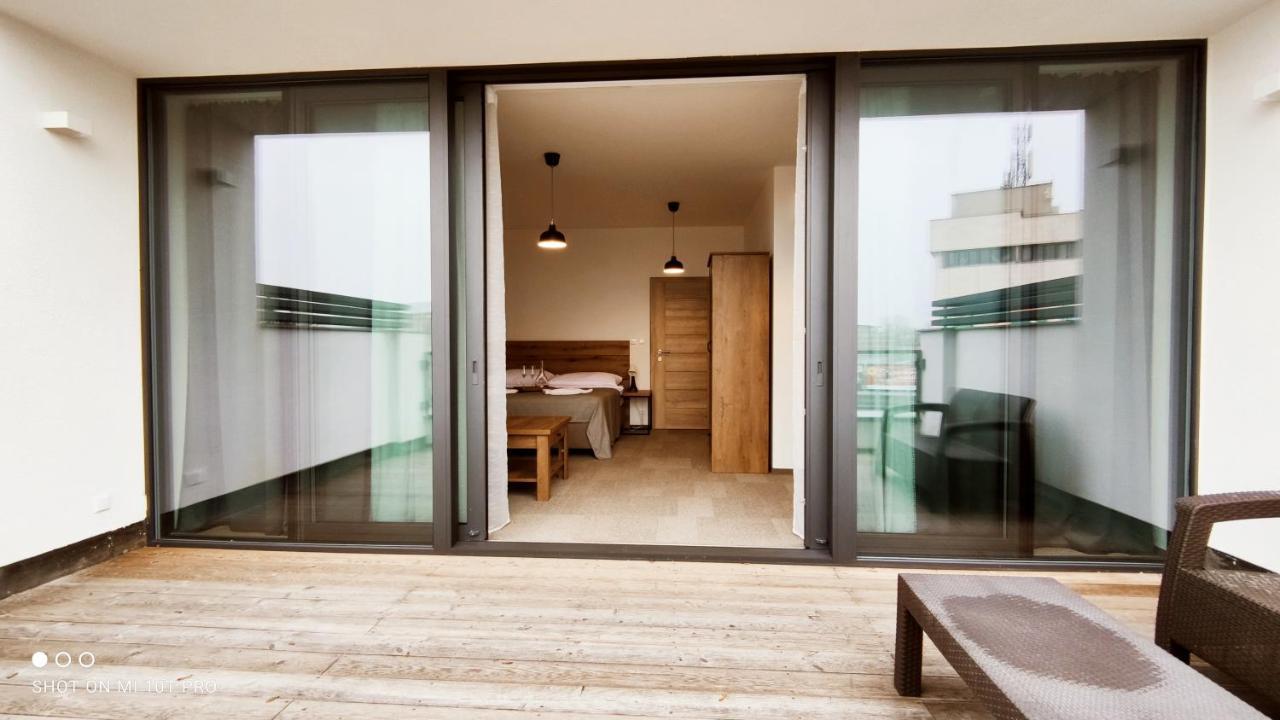 Aparthotel Central Liptovský Mikuláš מראה חיצוני תמונה