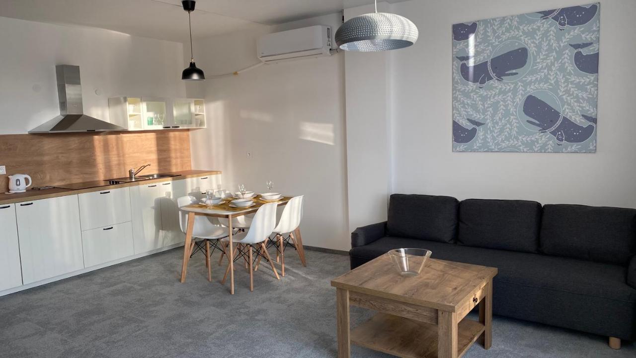 Aparthotel Central Liptovský Mikuláš מראה חיצוני תמונה