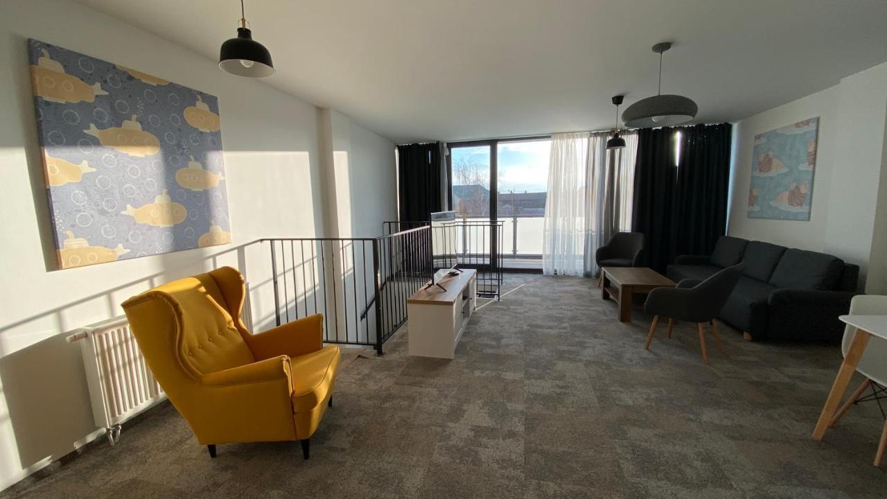 Aparthotel Central Liptovský Mikuláš מראה חיצוני תמונה