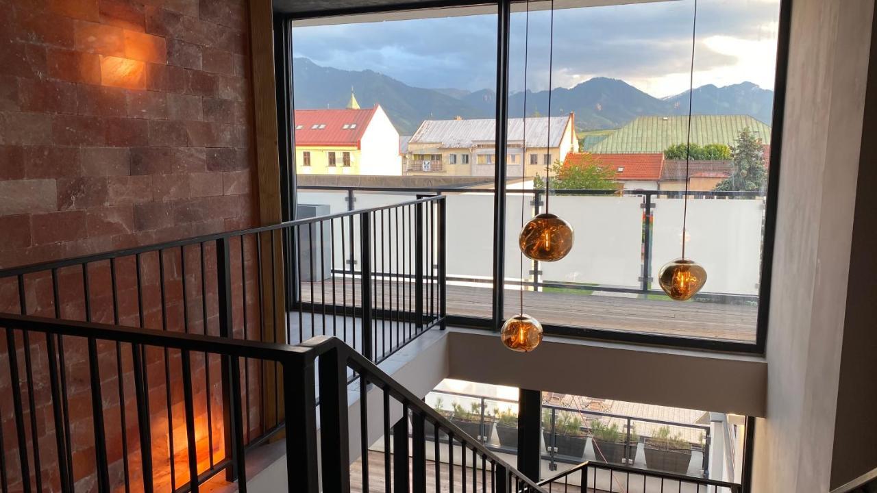 Aparthotel Central Liptovský Mikuláš מראה חיצוני תמונה