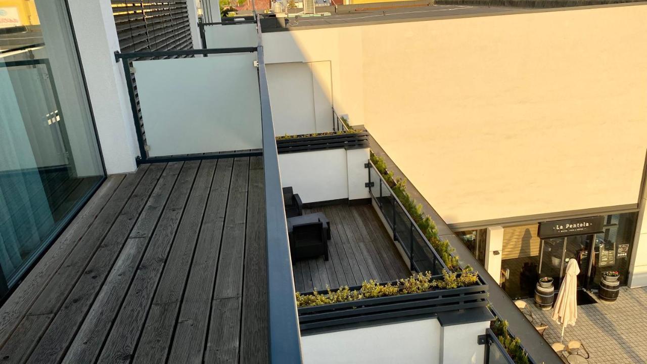 Aparthotel Central Liptovský Mikuláš מראה חיצוני תמונה