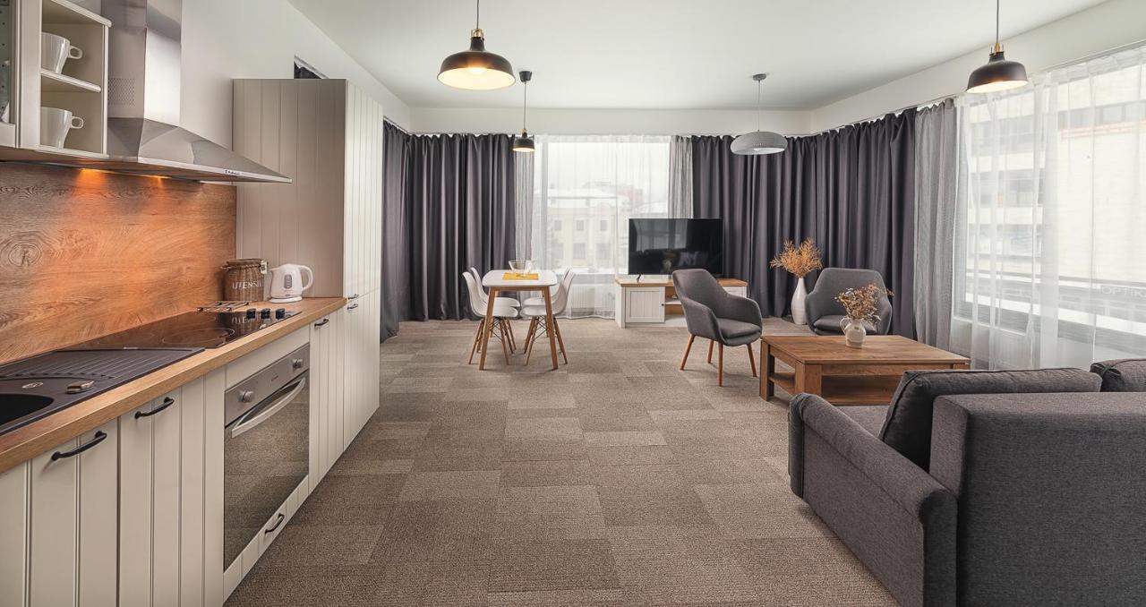 Aparthotel Central Liptovský Mikuláš מראה חיצוני תמונה